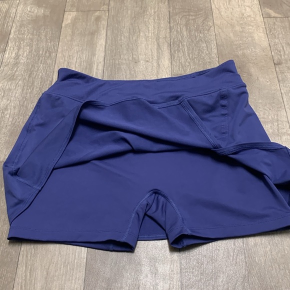 Womens‎ Nike Victory Court Slim Fit Yoga Performance Athleisure Bike Skort - Picture 9 of 10